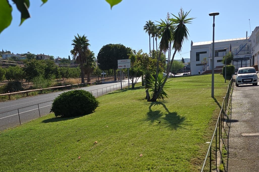 Mantenimiento de zonas verdes y mobiliario urbano en Calvià